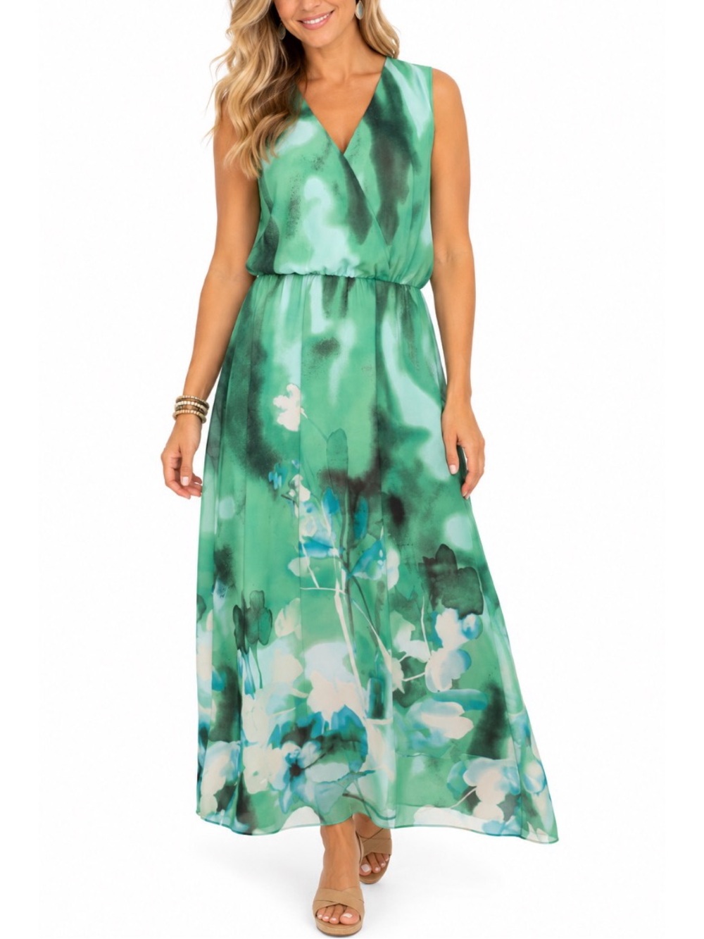 Madison Leigh Women’s flowing green maxi dress w/ a beautiful watercolor print